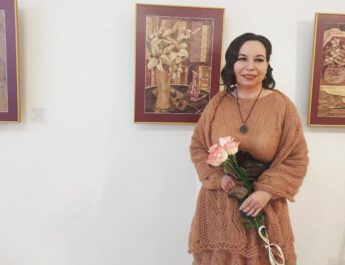 Мистецтво, народжене з пелюсток (відео)