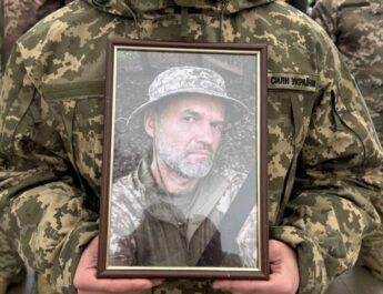 Ніжинщина попрощалася з Героєм — Олександром Крикуном (Відео)