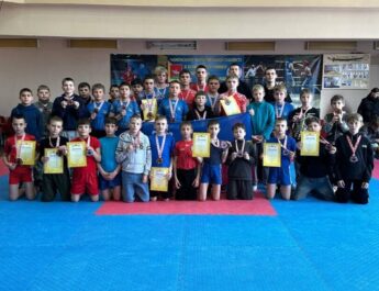 Чемпіонат області з бойового самбо: яскраві перемоги юних спортсменів