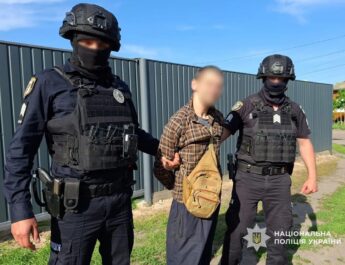 Ніжинські поліцейські затримали підозрюваного у збуті наркотиків
