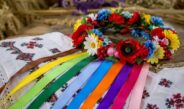 Кольори, що оберігали: про що «говорили» стрічки українського віночка