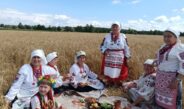 «Перший сніп зажинали – силу роду давали»