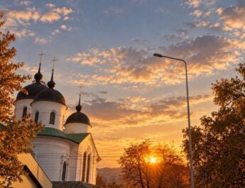 Осінь приходить не лише за календарем