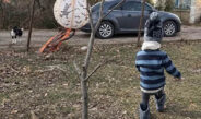 “Недопалки гасили йому в обличчя”: історія вбивства жінки і катування її 3-річного сина в окупації
