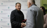 Батько полеглого Захисника Олексія Зарудного отримав нагороду за сина